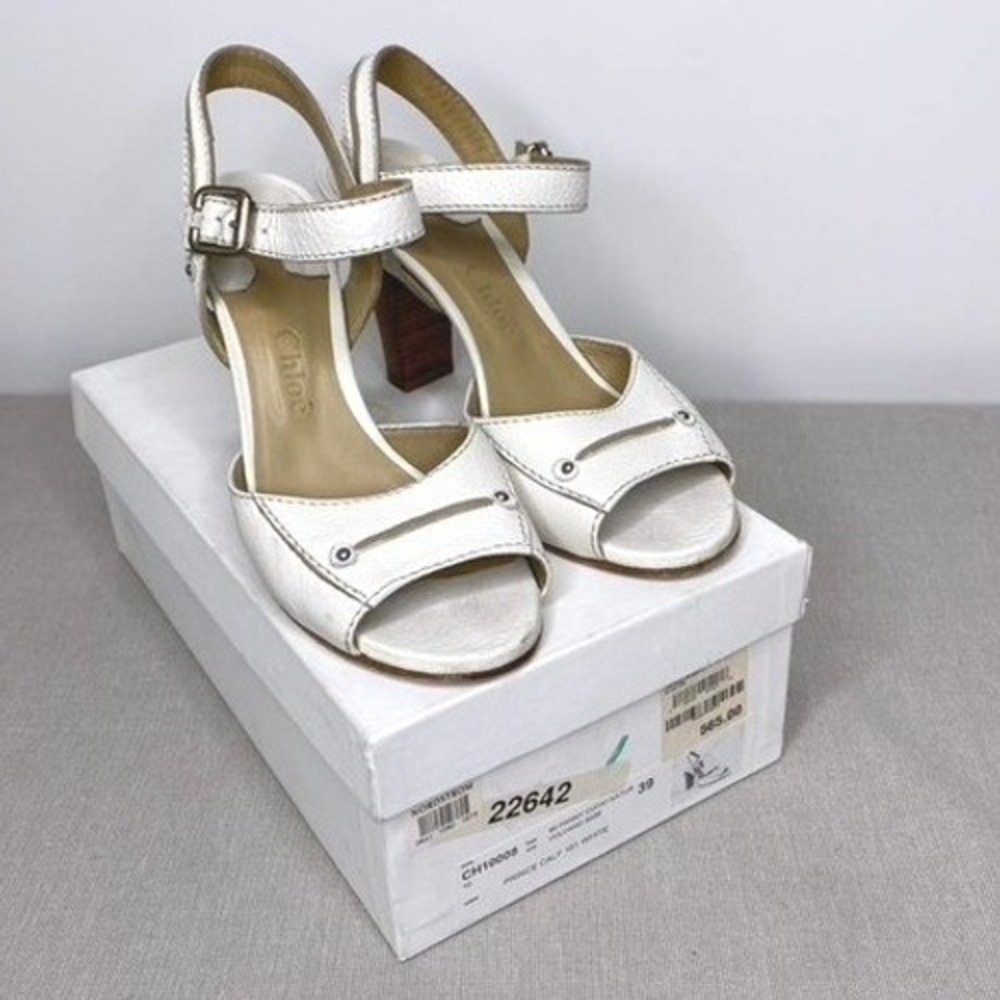 Chloe Prince Sandals Size 39 White